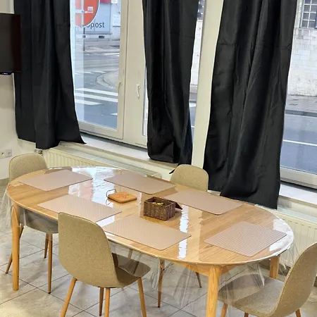 Апартаменты Didine Шарлеруа